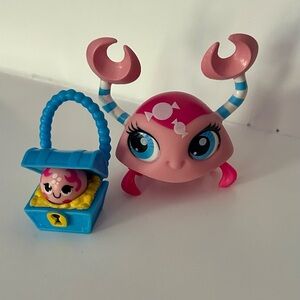 💙 Littlest Pet Shop Crab with baby Crab